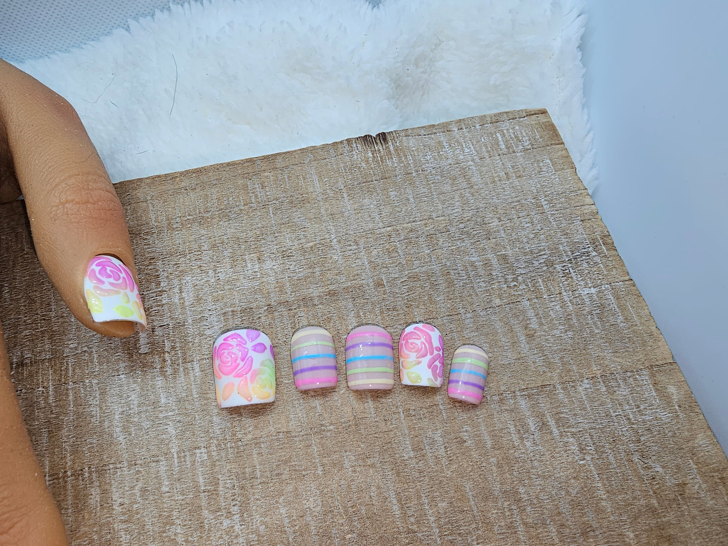Roses & stripes