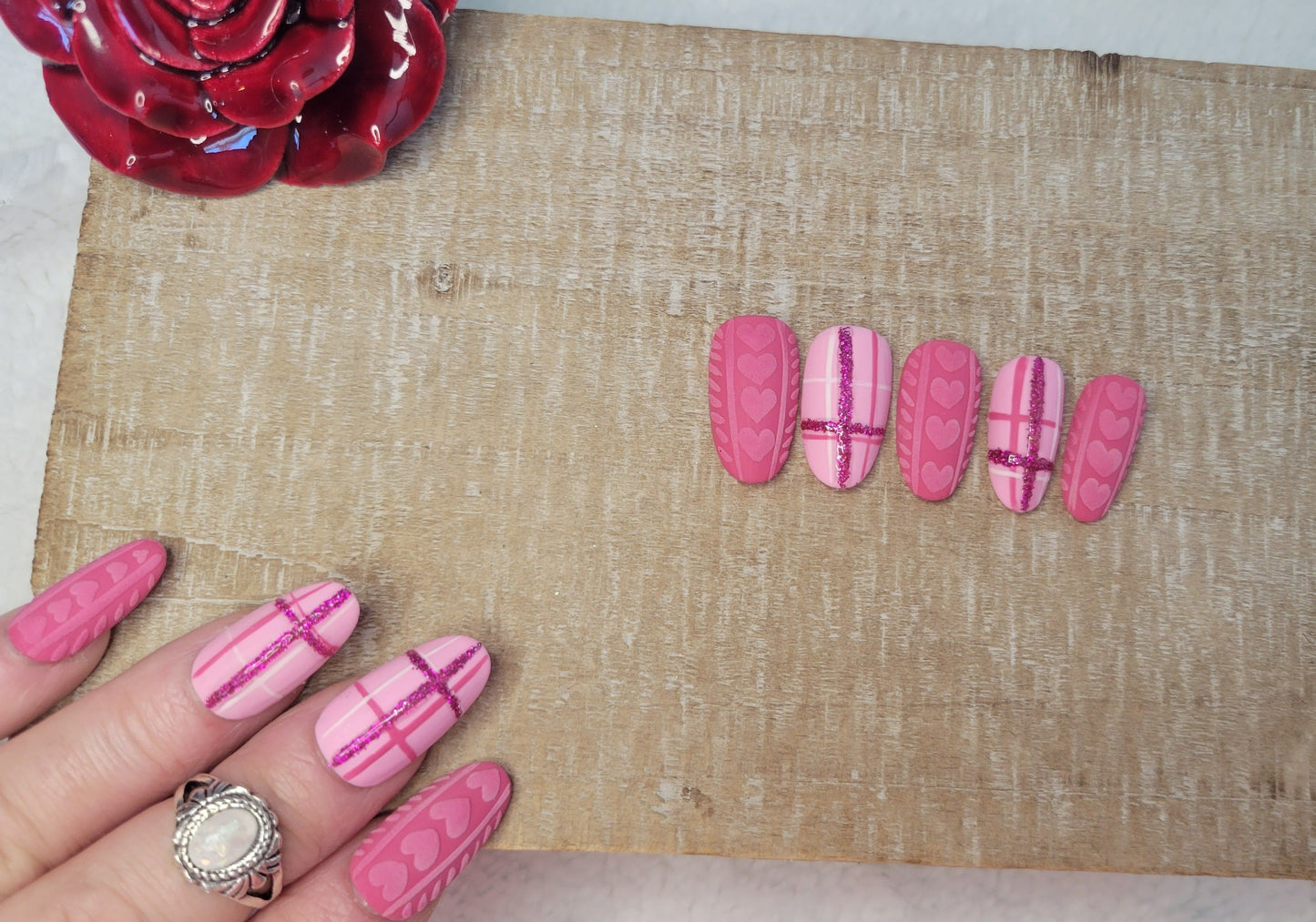 Pink Plaid Pattern Hearts