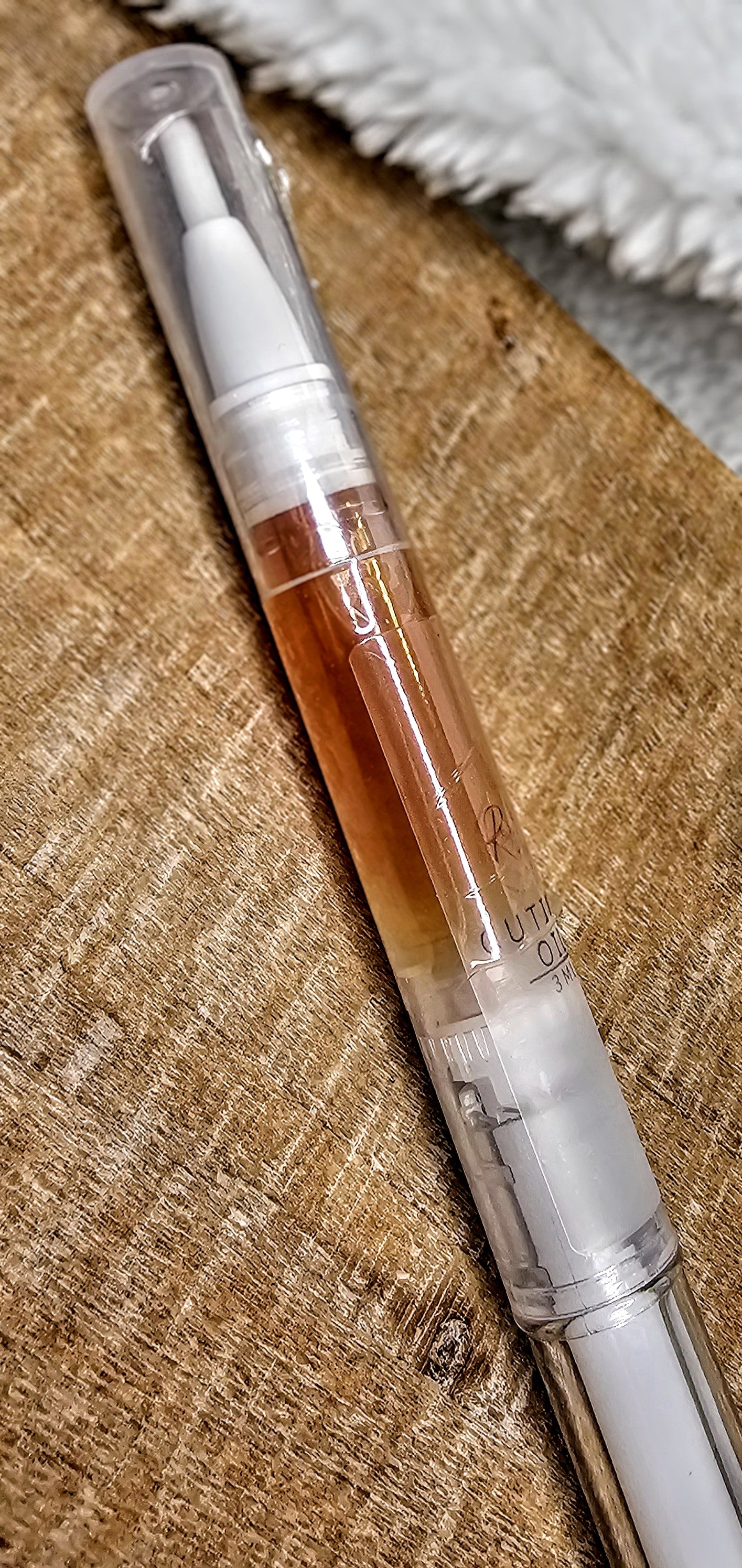 Cuticle oils