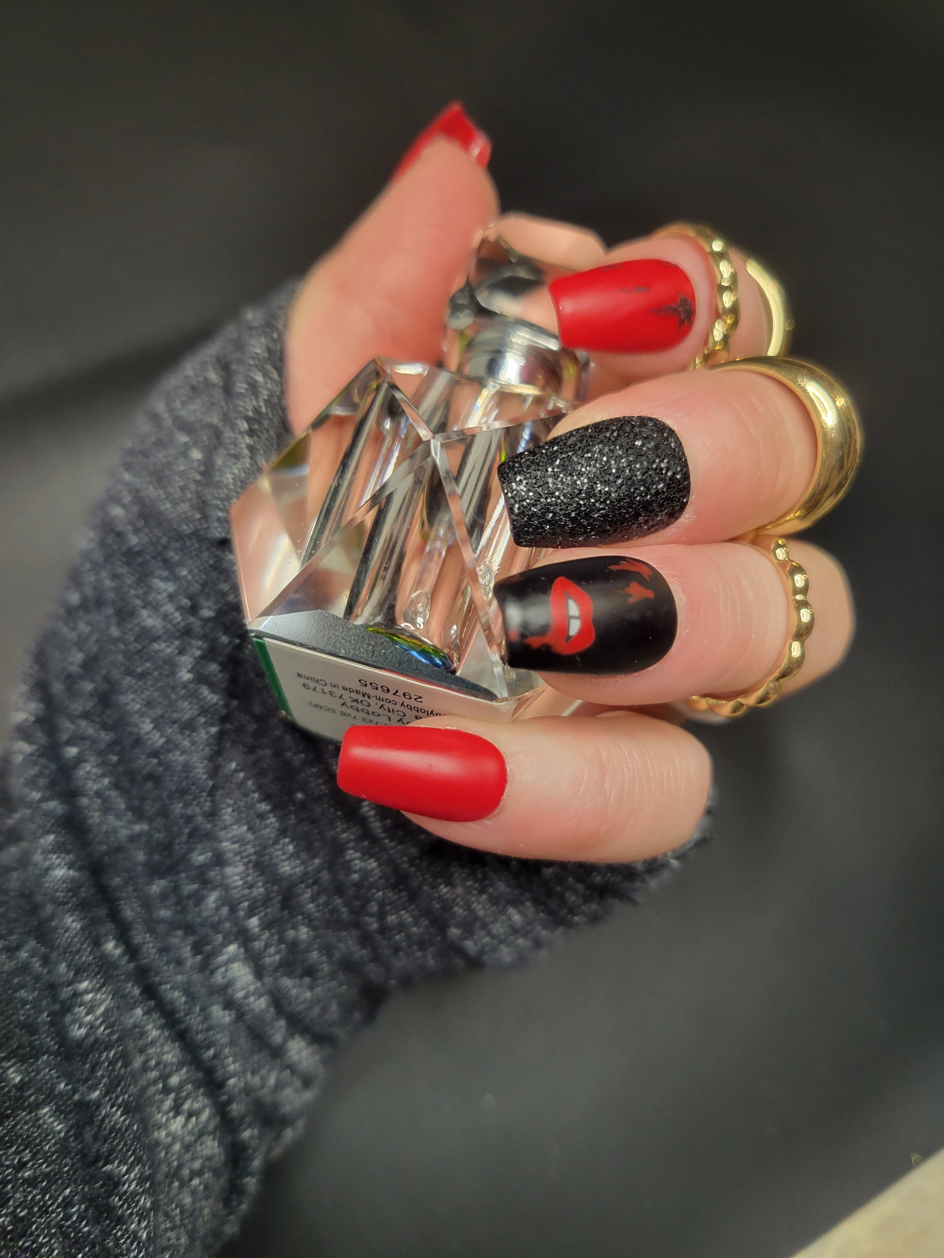 Red and Black Art Design on Nails. Stock Image - Image of glitter,  modeling: 49825021